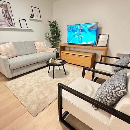 Very Quiet Apartment With Balcony Saint-Denis  Bagian luar foto