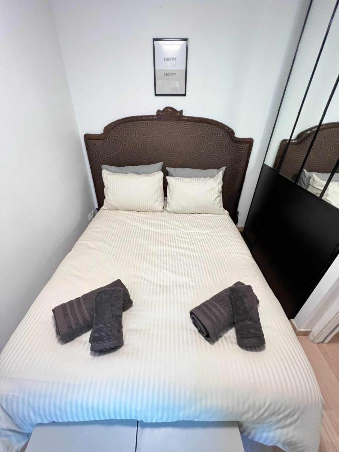 Very Quiet Apartment With Balcony Saint-Denis  Bagian luar foto